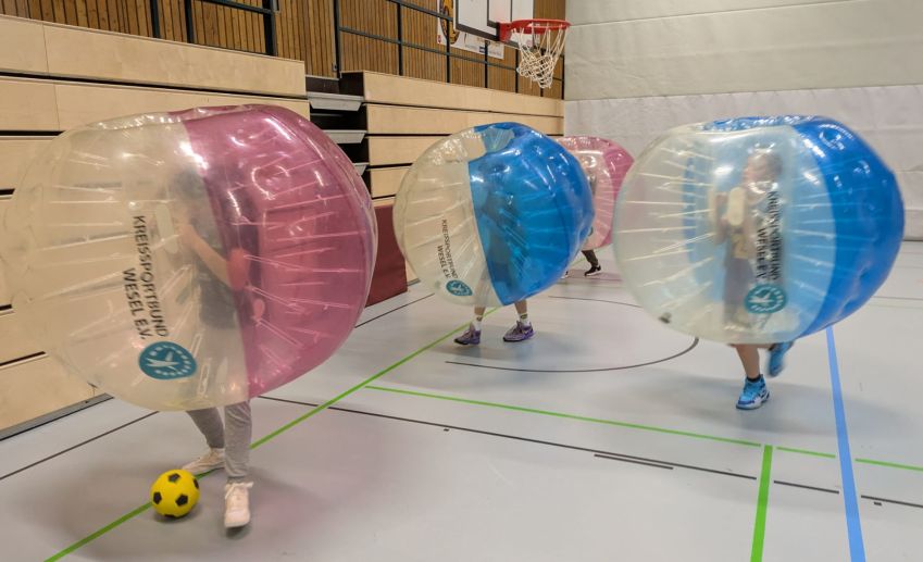 camp bubble balls